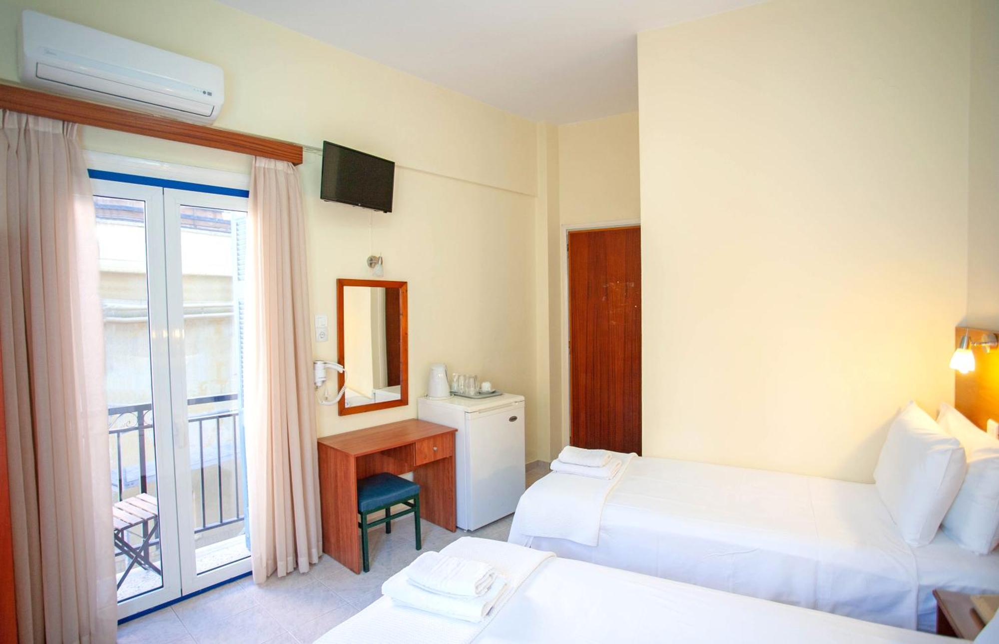 Lucia Hotel La Canée Extérieur photo