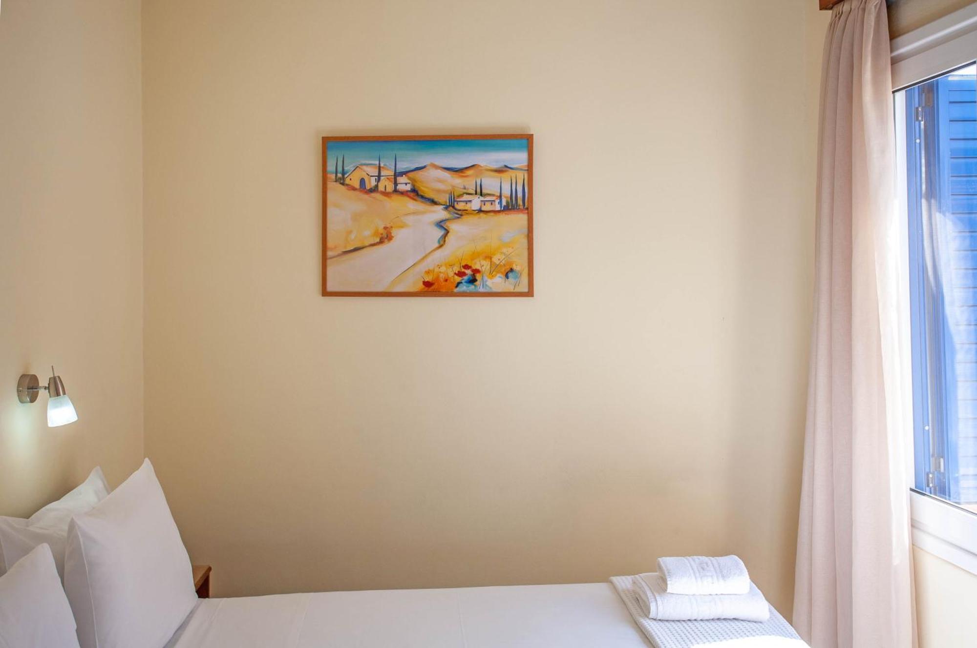 Lucia Hotel La Canée Extérieur photo